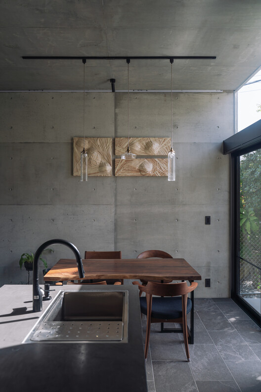 INHERIT - House that Carries Forward Memory / CLAIR archi lab Co., Ltd. - Interior Photography, Wood, Lighting