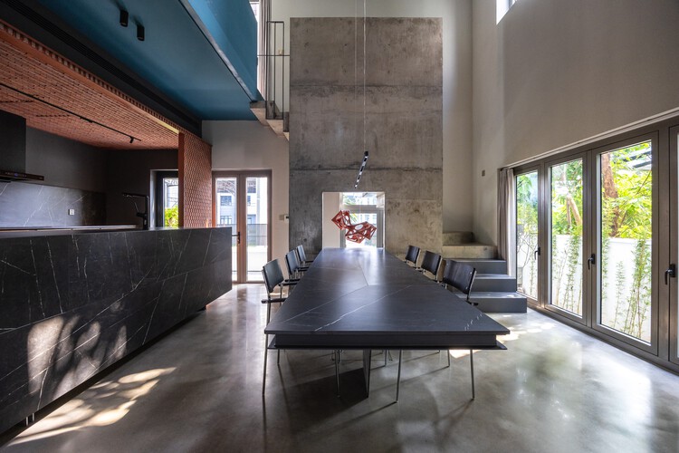  B.RED House / TOOB STUDIO - More Images