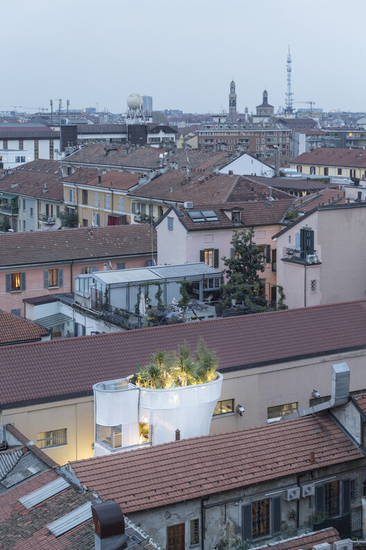 What Fits in the Void? Terrain Vague and Cities That Resist Planning - Image 5 of 13