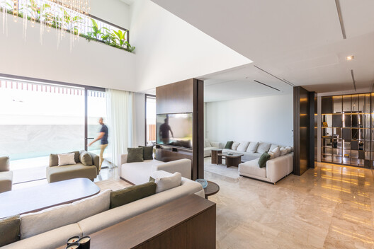 Villa H / ARK-architecture - Interior Photography, Living Room, Sofa, Lighting, Chair