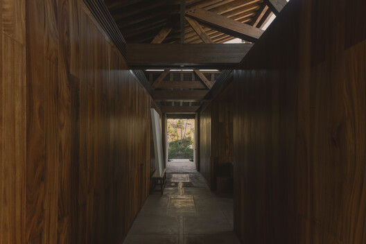 Casa Kupuri  / Central de Arquitectura + Módica Ledezma - Imagen 3 de 22