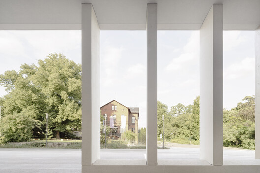 University of Applied Sciences for Beverage Technology – Lecture Hall Building and Logistics Laboratory / Bez+Kock Architekten - Interior Photography, Concrete, Column