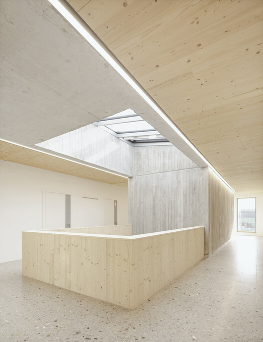 University of Applied Sciences for Beverage Technology – Lecture Hall Building and Logistics Laboratory / Bez+Kock Architekten - Image 9 of 33