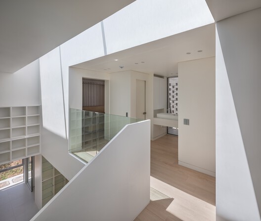 Light Gallery House / PLAN Architects office - Image 9 of 23