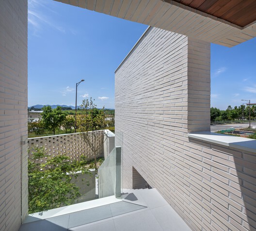 Light Gallery House / PLAN Architects office - Image 13 of 23