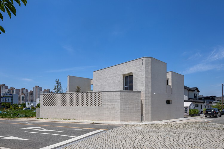 Light Gallery House / PLAN Architects office - Exterior Photography, Houses