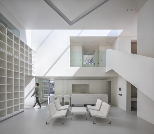 Light Gallery House / PLAN Architects office - Interior Photography, Glass, Chair