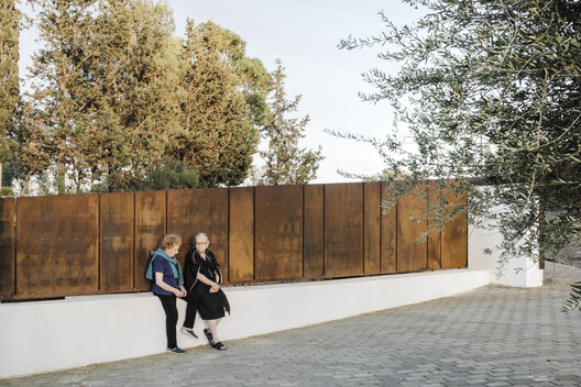 Siddi Urban Gate / Martino Picchedda - Exterior Photography, Wood