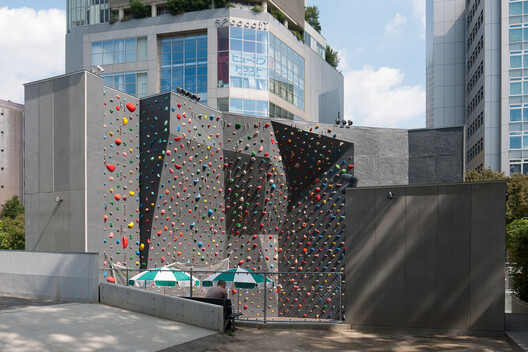 The Story of Miyashita Park: Resistance, Partnership, and Publicness - Image 23 of 29