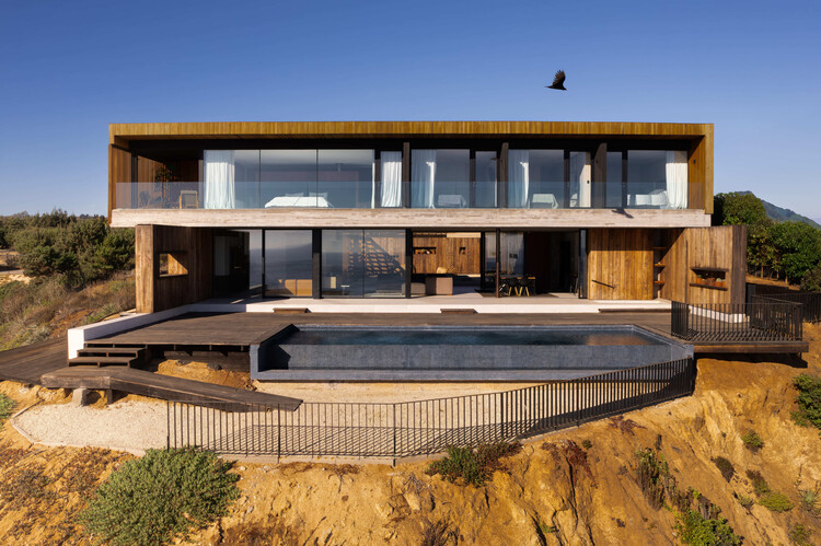 Casa Alta / AFARQ Arquitectos - Imagen 1 de 23