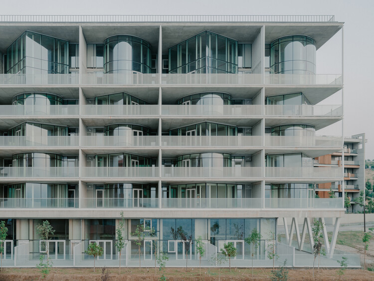 Liz Garden House / Architects of Invention - fotografía exterior, balcón