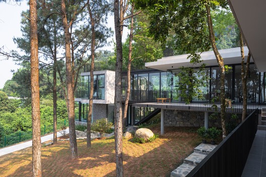 Tam Dao Retreat House / Idee architects Tam Dao Retreat House / Idee architects - Image 17 of 21