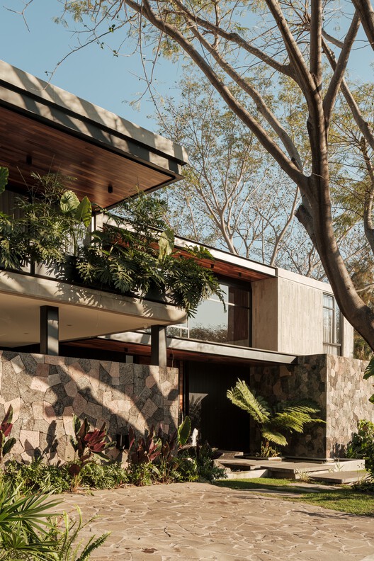 Casa Akama / Di Frenna Arquitectos - Fotografía exterior