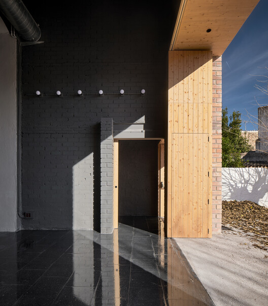 Círculo Centro Cultural Karongi/Anna Prats Joan Valls