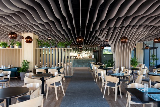 Computational Soundscapes: Sculpting the Visual and Invisible Dimension - Image 8 of 13