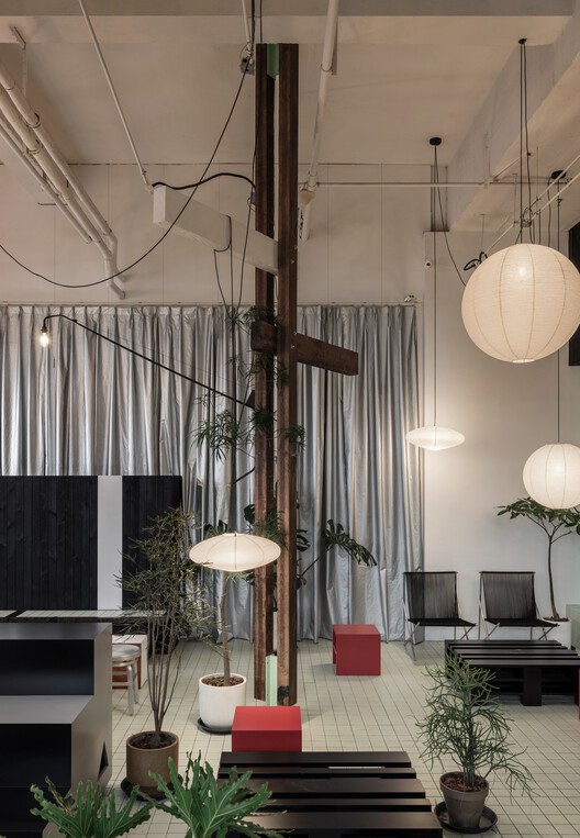 Xuperman Table Tennis Gym / Metrics Architecture Studio - Interior Photography, Lighting