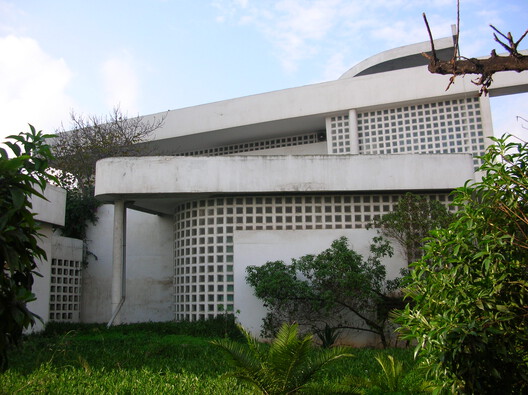 Moroccan Modern: The Architecture of Jean-François Zevaco Moroccan Modern: The Architecture of Jean-François Zevaco - Image 5 of 18