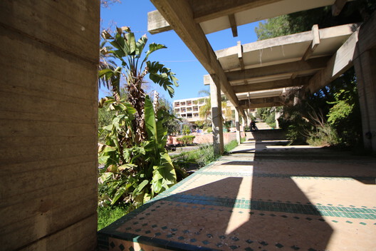 Moroccan Modern: The Architecture of Jean-François Zevaco Moroccan Modern: The Architecture of Jean-François Zevaco - Image 16 of 18