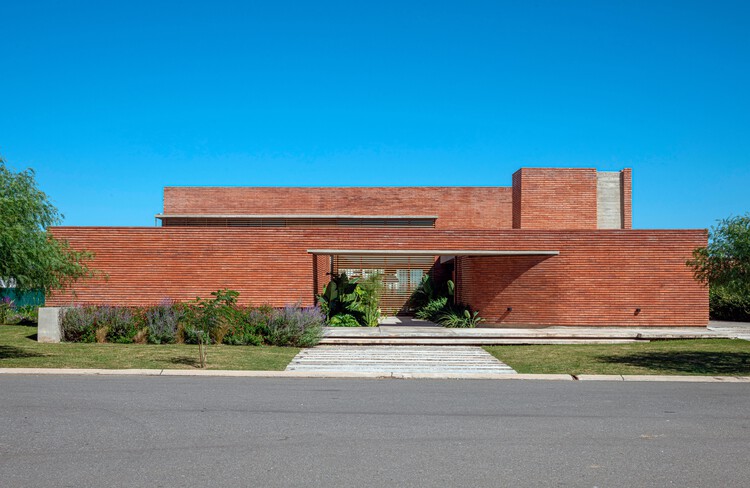 Casa G&S / Barella Arquitectura - Imagen 1 de 37