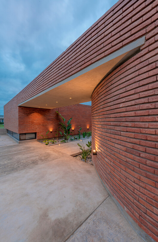 Casa G&S / Barella Arquitectura - Imagen 8 de 37
