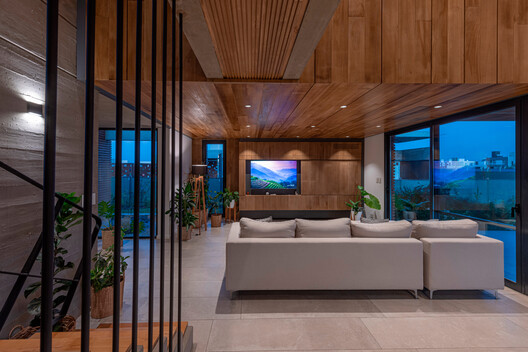 Casa G&S / Barella Arquitectura - Fotografía interior, Madera, Sillas