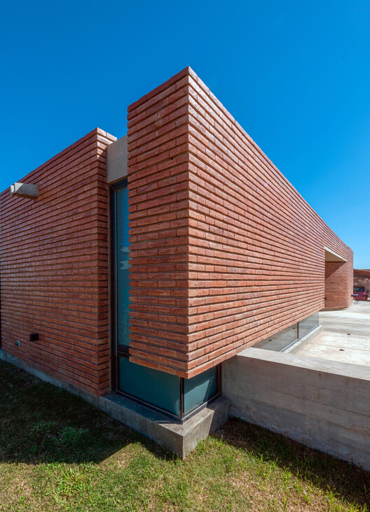 Casa G&S / Barella Arquitectura - Fotografía exterior, Ladrillo