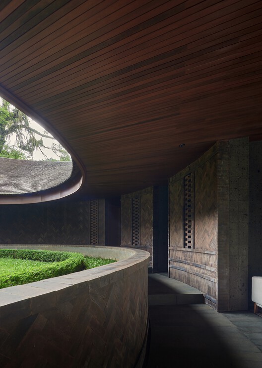 Casa Omah Prana Payangan / Alexis Dornier Casa Omah Prana Payangan / Alexis Dornier - Imagen 9 de 24