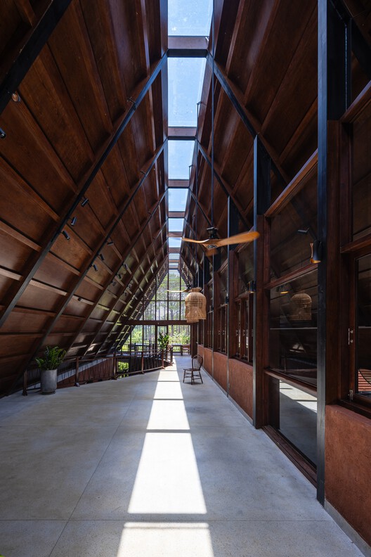 Complexo de Serviços MA.DE Bistro / AN NAM Architecture - Imagem 13 de 39