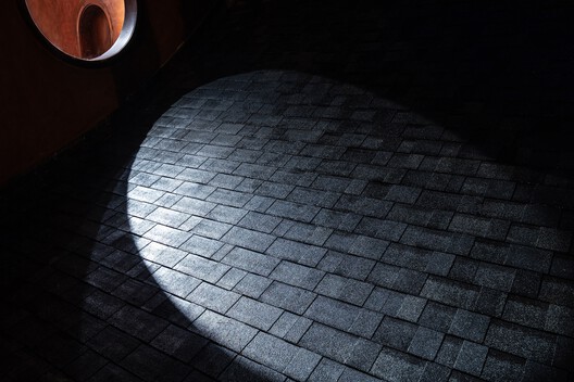 Complexo de Serviços MA.DE Bistro / AN NAM Architecture - Imagem 22 de 39