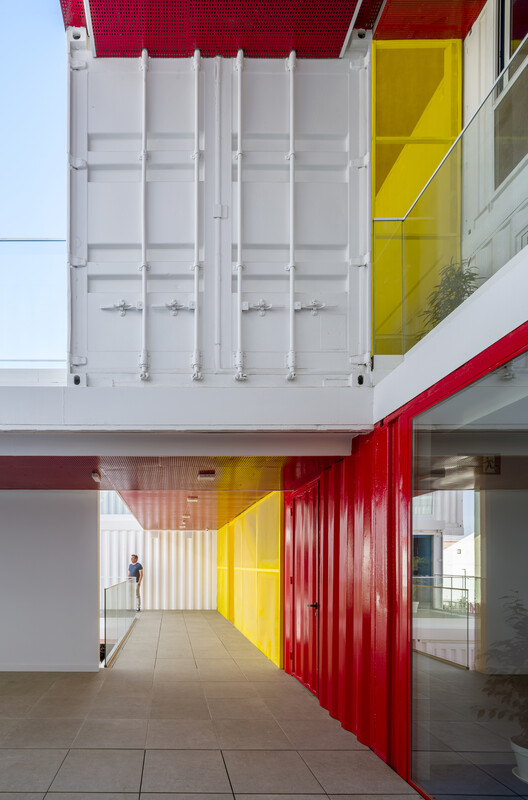 Oficinas Incubazul Base Area / Carquero Arquitectura - Imagen 14 de 38