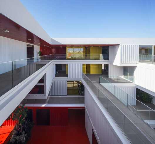 Oficinas Incubazul Base Area / Carquero Arquitectura - Imagen 10 de 38