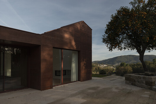 La Casa Carmín / NPS Arquitectos - Imagen 16 de 22