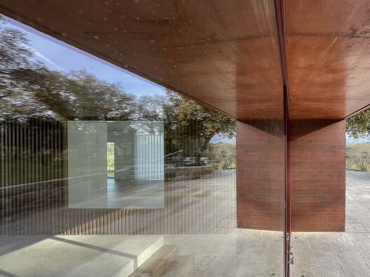 La Casa Carmín / NPS Arquitectos - Imagen 7 de 22