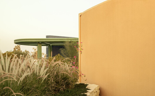 Complejo Multiuso Attache / BRICKLAB - Imagen 11 de 45