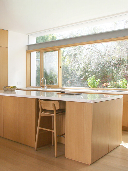 Bearing House / Dub Studios Bearing House / Dub Studios - Interior Photography, Kitchen, Wood, Countertop, Glass, Chair
