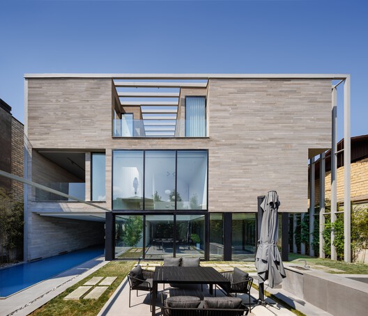 No.13 Villa / AsNow Design & Construct - Exterior Photography, Balcony, Concrete, Deck, Courtyard