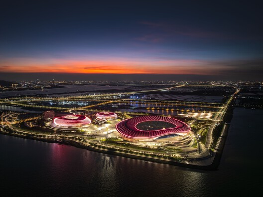 大湾区体育中心 / Zaha Hadid Architects 大湾区体育中心 / Zaha Hadid Architects - 建筑图