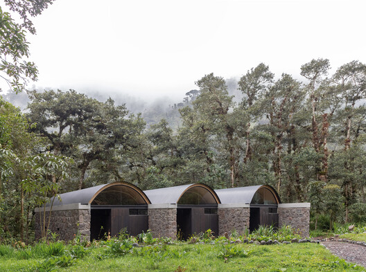 Architecture in Ecuador: 16 Projects Rooted in Territory, Craft, and Collective Practice Architecture in Ecuador: 16 Projects Rooted in Territory, Craft, and Collective Practice - Image 5 of 17