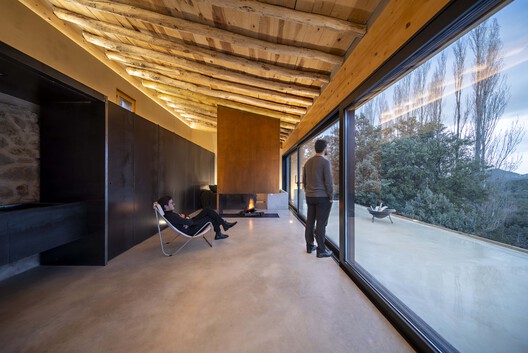 Refugio Experimental en la Sierra de Segura / SANTZO arquitectos Refugio Experimental en la Sierra de Segura / SANTZO arquitectos - Fotografía interior
