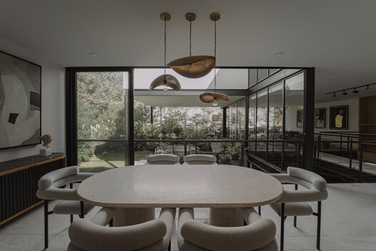 Casa Reserva / herchell arquitectos - Fotografía interior, Comedor, Madera, Mesas, Sillas, Iluminación, Vidrio