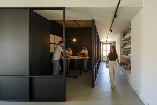 ESQUISSOS Studio / Esquissos - Arquitectura e Consultoria - Imagem 8 de 14