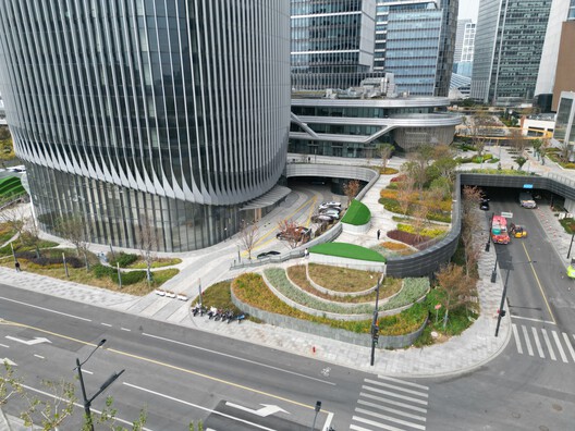  Xingyun-1 Building / Nikken Sekkei - Cityscape