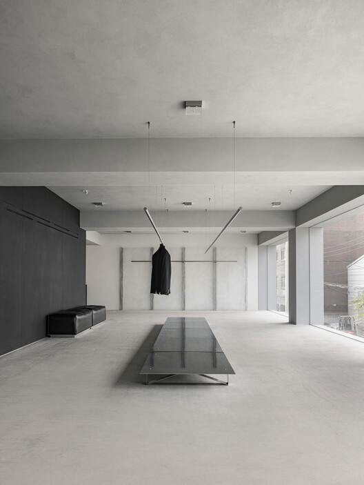 Lmood Flagship Store / oftn studio - Interior Photography, Concrete