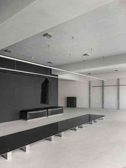 Lmood Flagship Store / oftn studio - Image 13 of 33