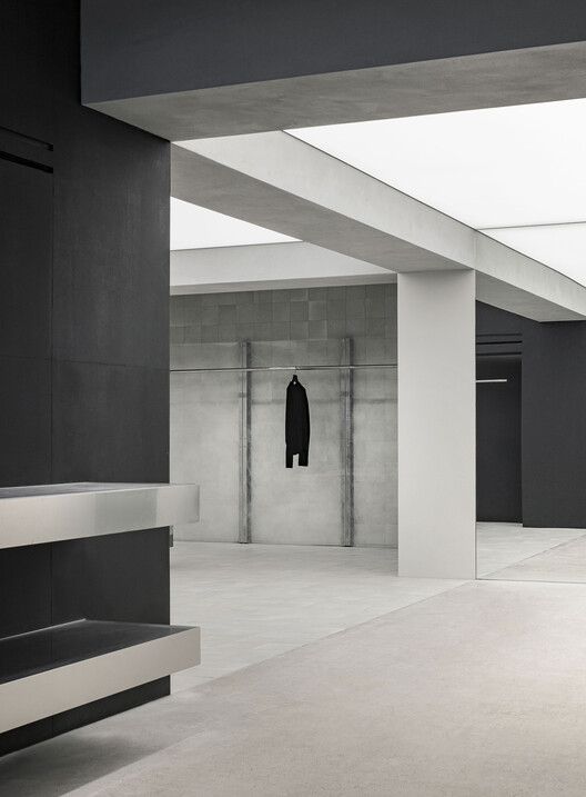 Lmood Flagship Store / oftn studio - Image 21 of 33
