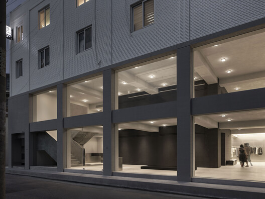 Lmood Flagship Store / oftn studio - Interior Photography