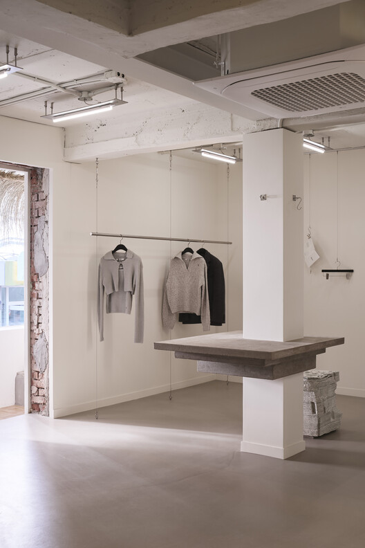 Enor Showroom / studioknot Enor Showroom / studioknot - Interior Photography, Closet