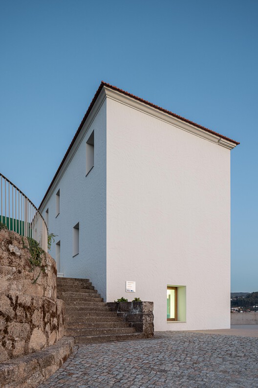 Ponto C - Cultura e Criatividade / Galeria Gabinete - Fotografia de Exterior