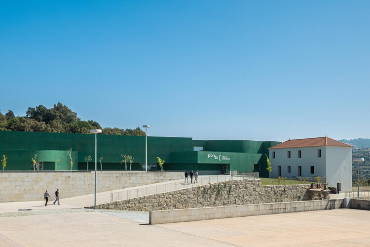 Ponto C - Cultura e Criatividade / Galeria Gabinete - Mais Imagens