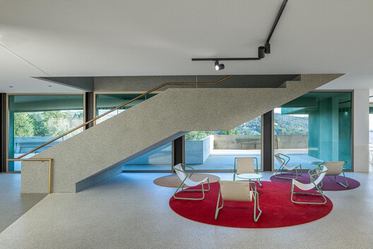 Ponto C - Cultura e Criatividade / Galeria Gabinete - Fotografia de Interiores